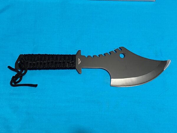 Defender 11.5" Tactical Throwing Axe - Black - Image 6
